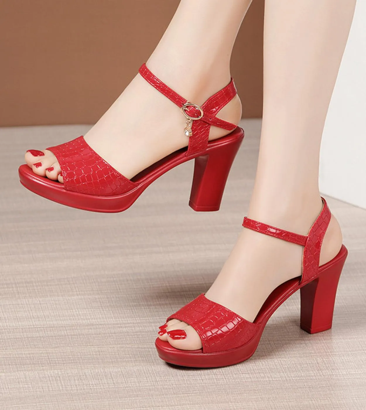 32 43 Peep Toe Ladies Summer Shoes For Dress Women Sandali con zeppa Tacco alto Donna 2022 New Female Platform Sandalsh