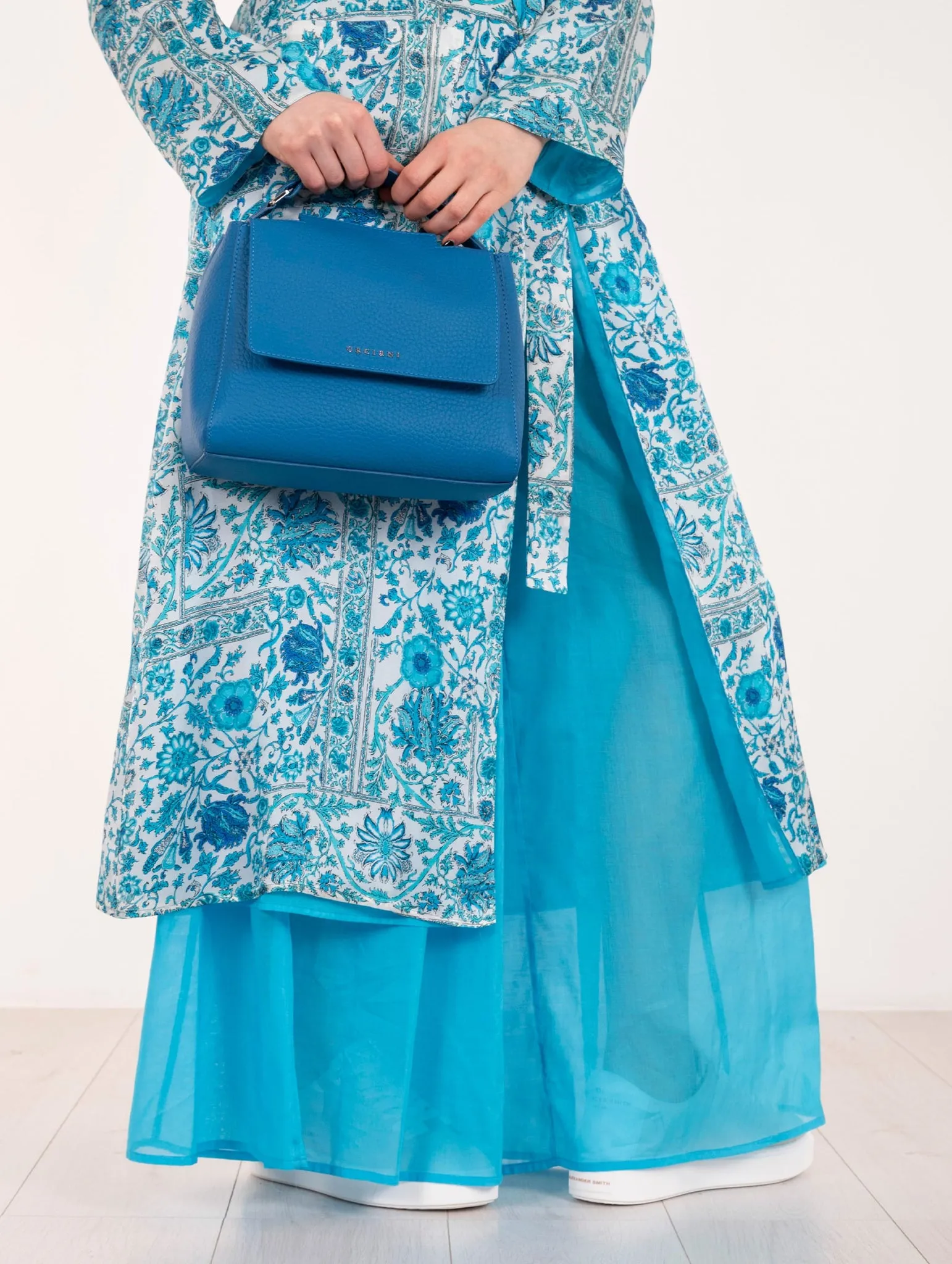 Borsa Sveva Soft Orciani Piccola in Pelle Martellata Blu Elettrico