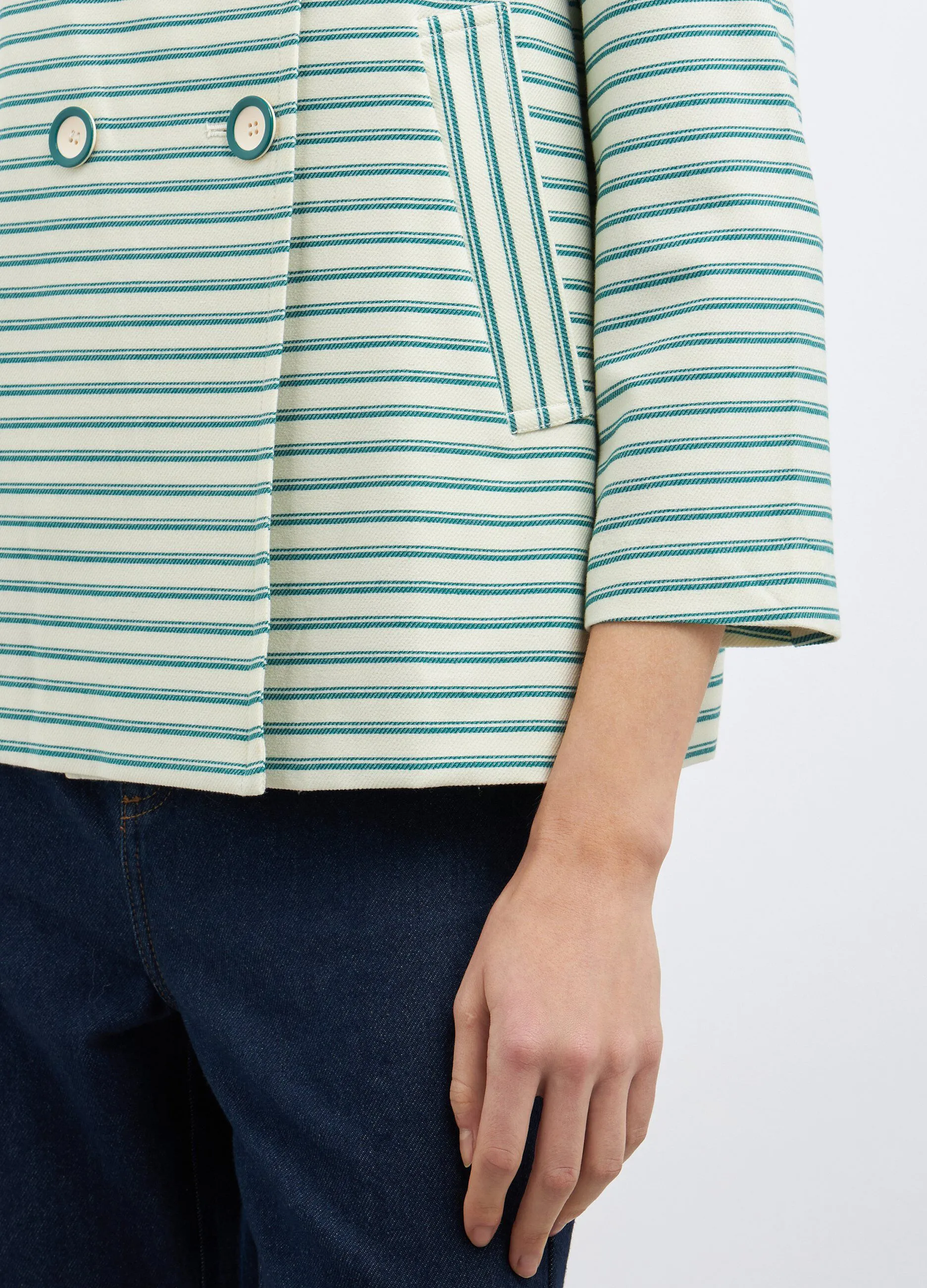 Cappotto corto in doppiopetto rigato donna