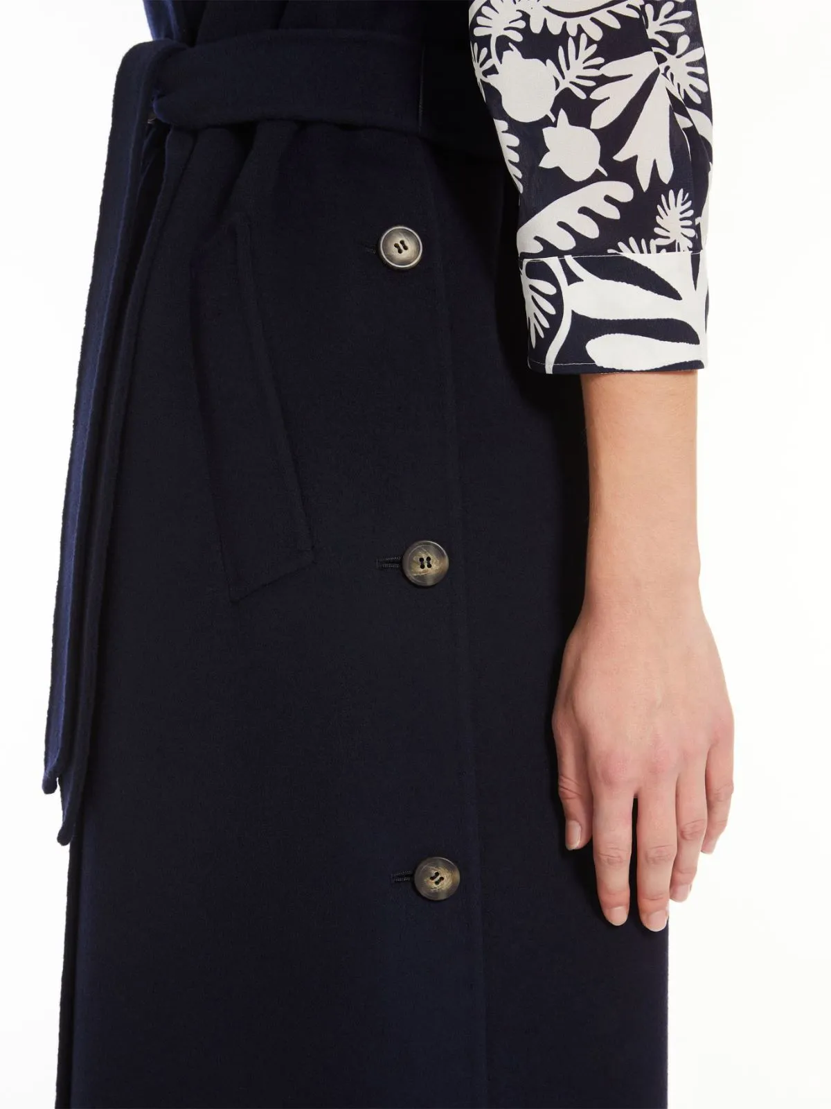 Cappotto doppiopetto in lana