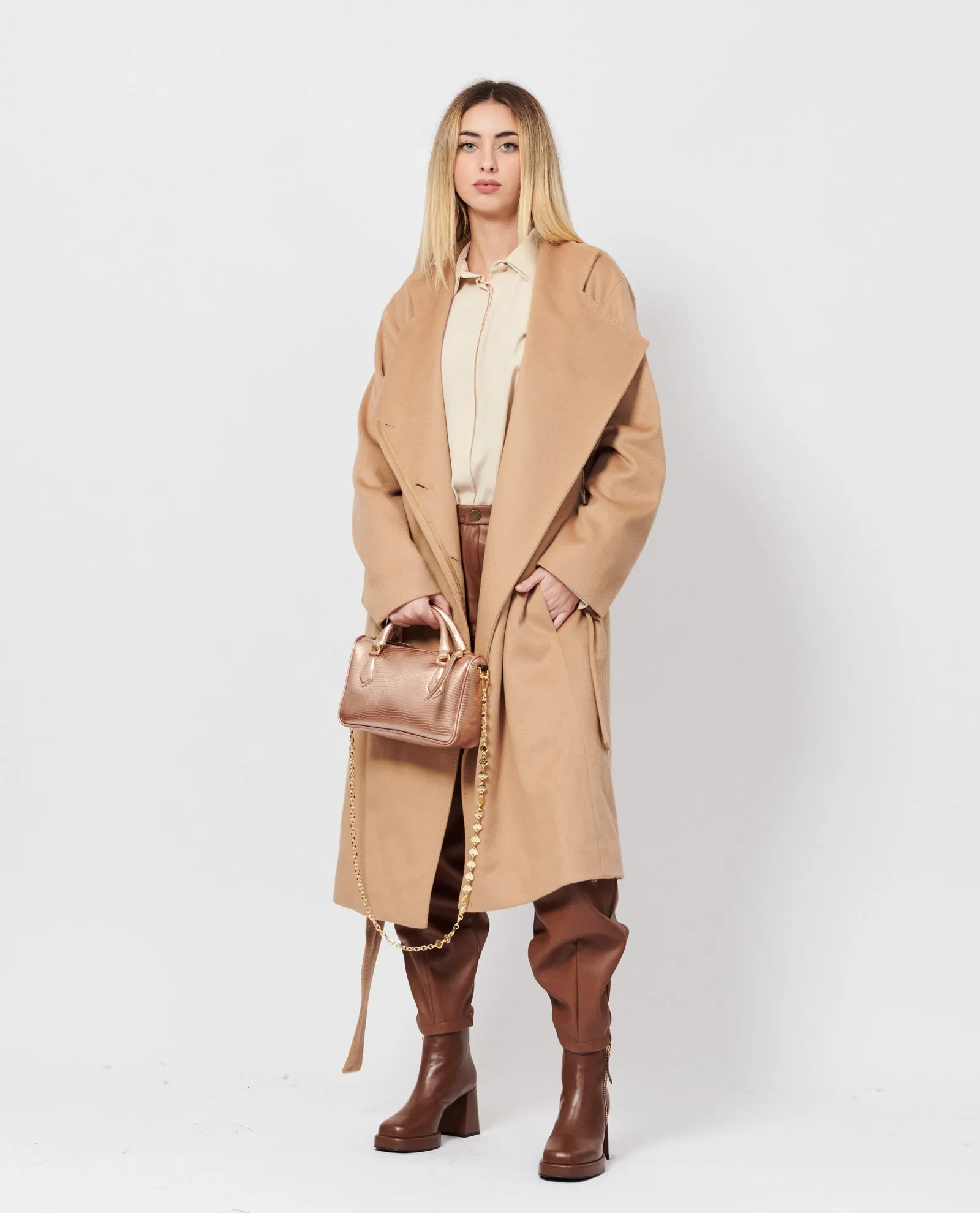 Cappotto formale in misto lana doppiopetto