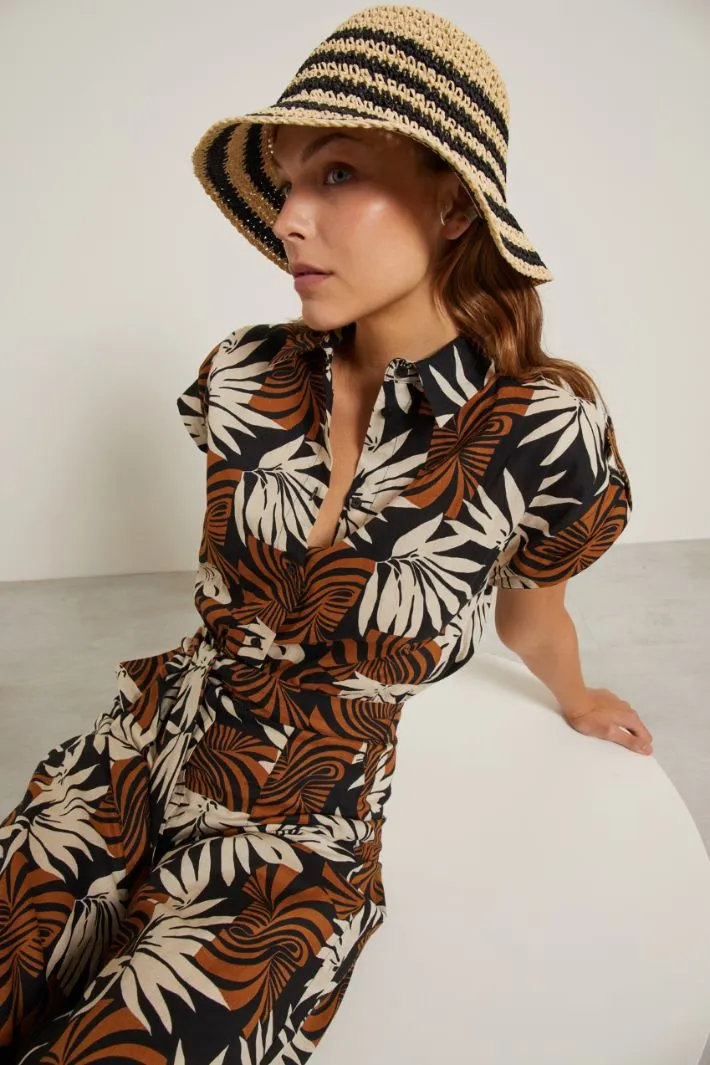Cloche in rafia intrecciata