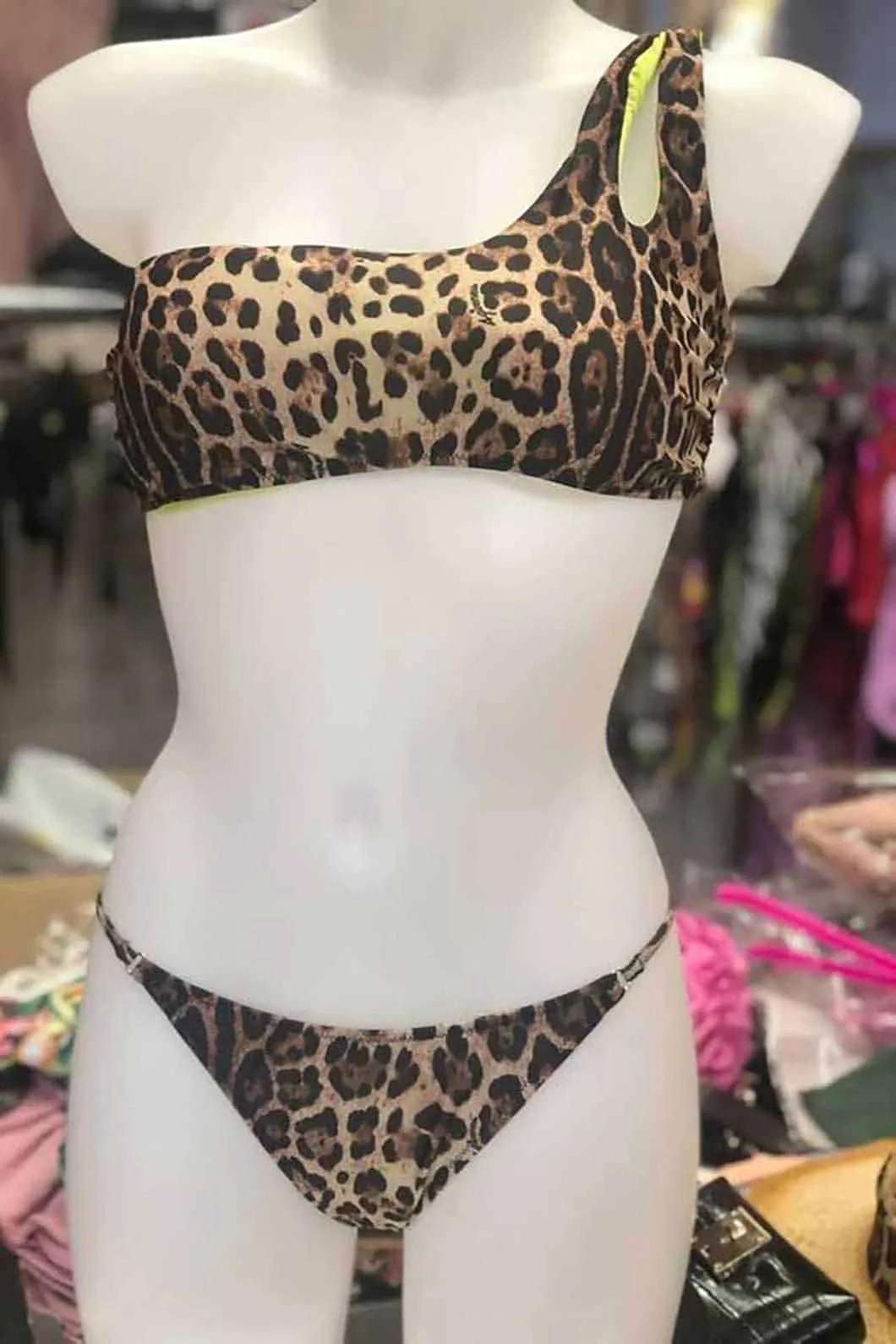 Costume da bagno maculato