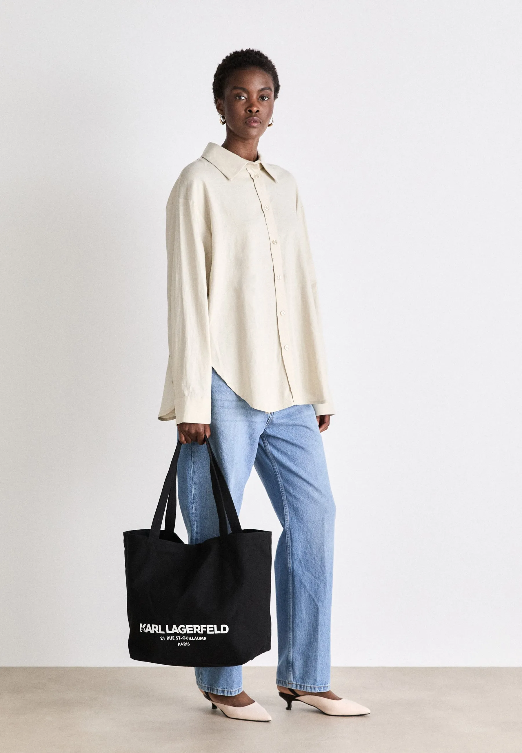 EXCLUSIVE LOGO TOTE - Shopping bag