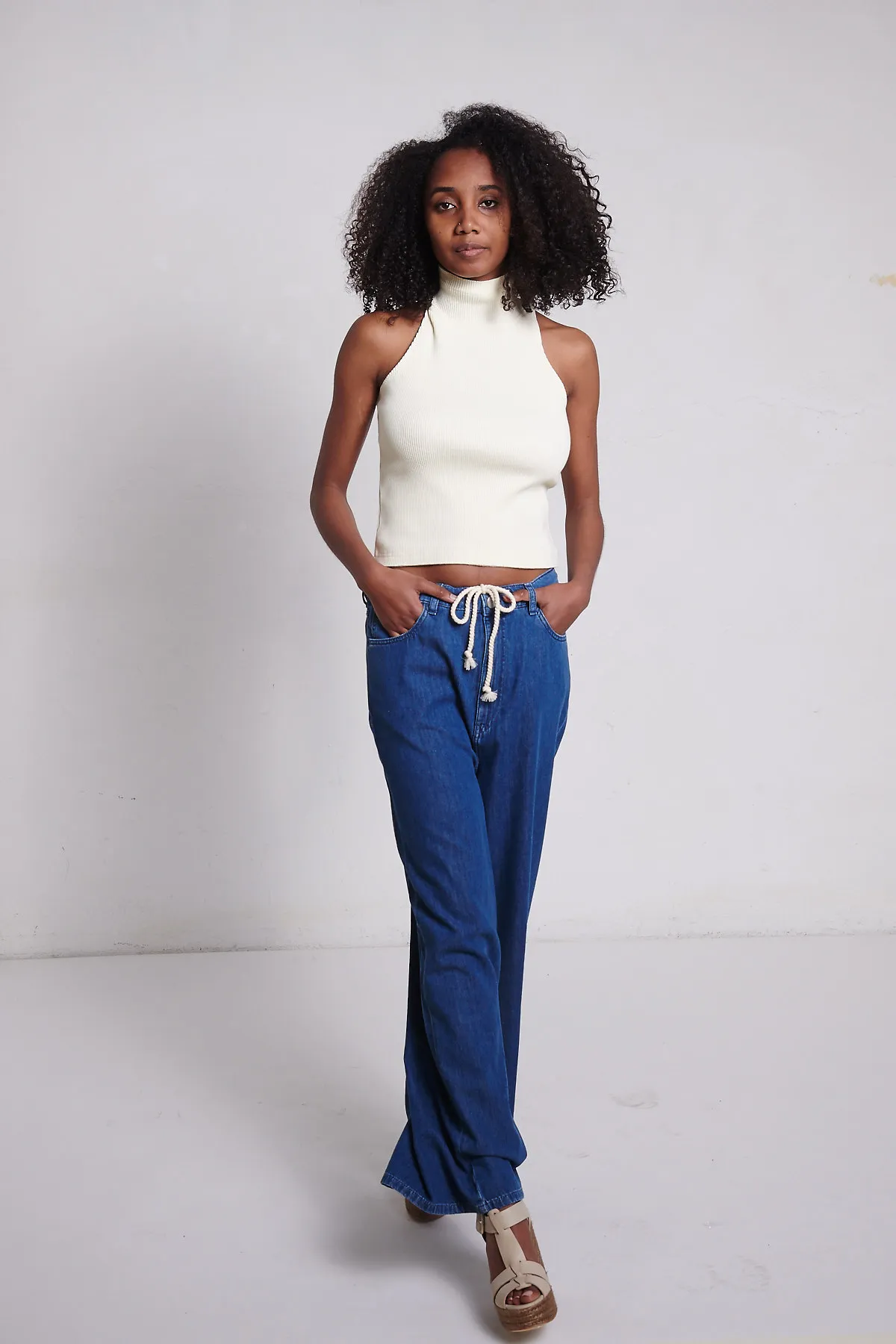 LES COYOTES DE PARIS Jeans con cordone in vita