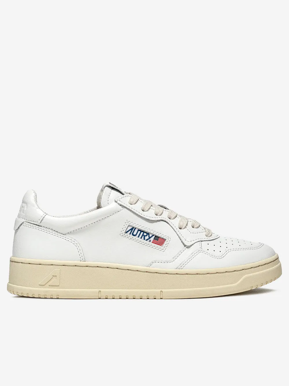 M Medalist Low Sneakers