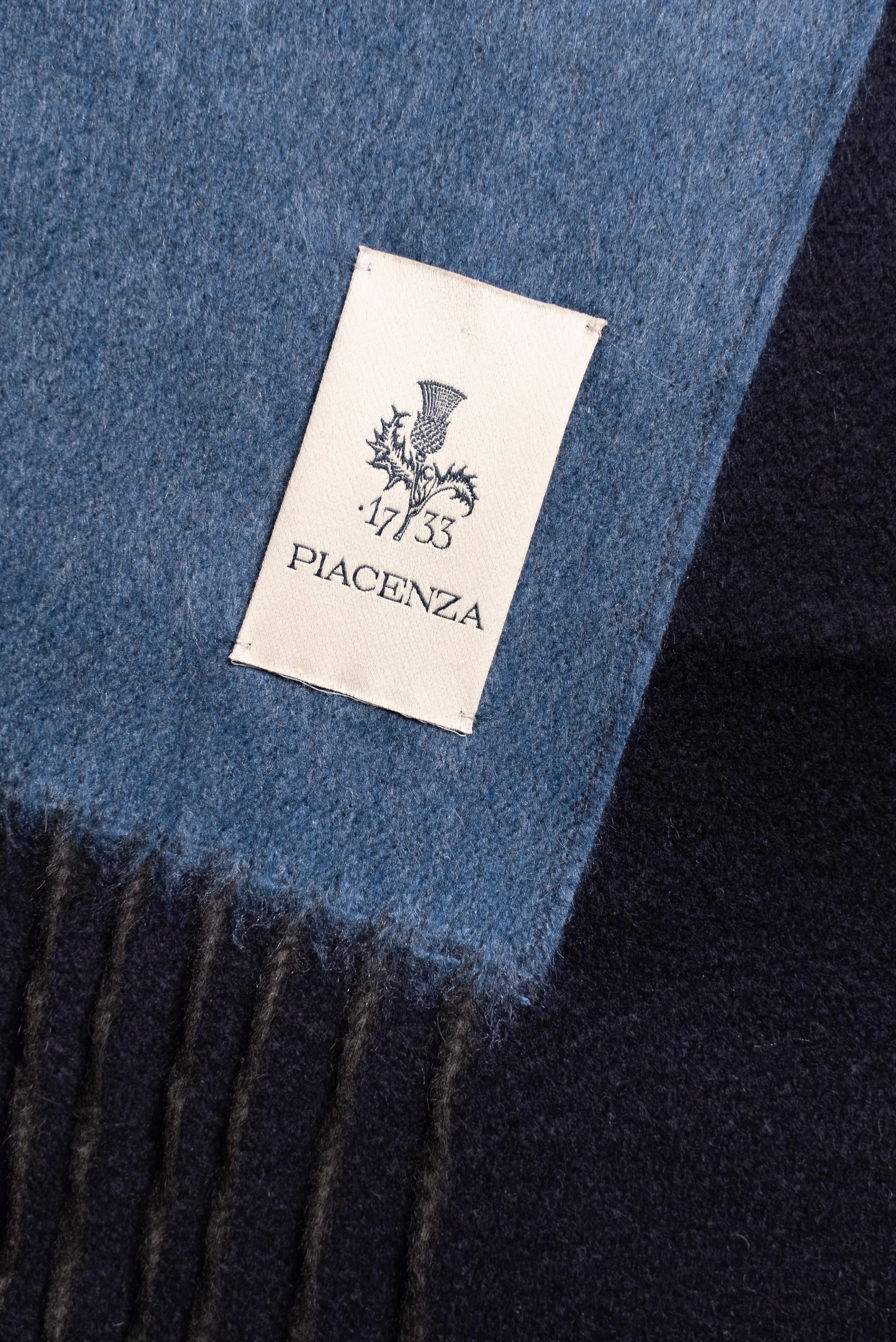 MIRROR - Sciarpa in Cashmere/Seta bicolore Blu/Cielo