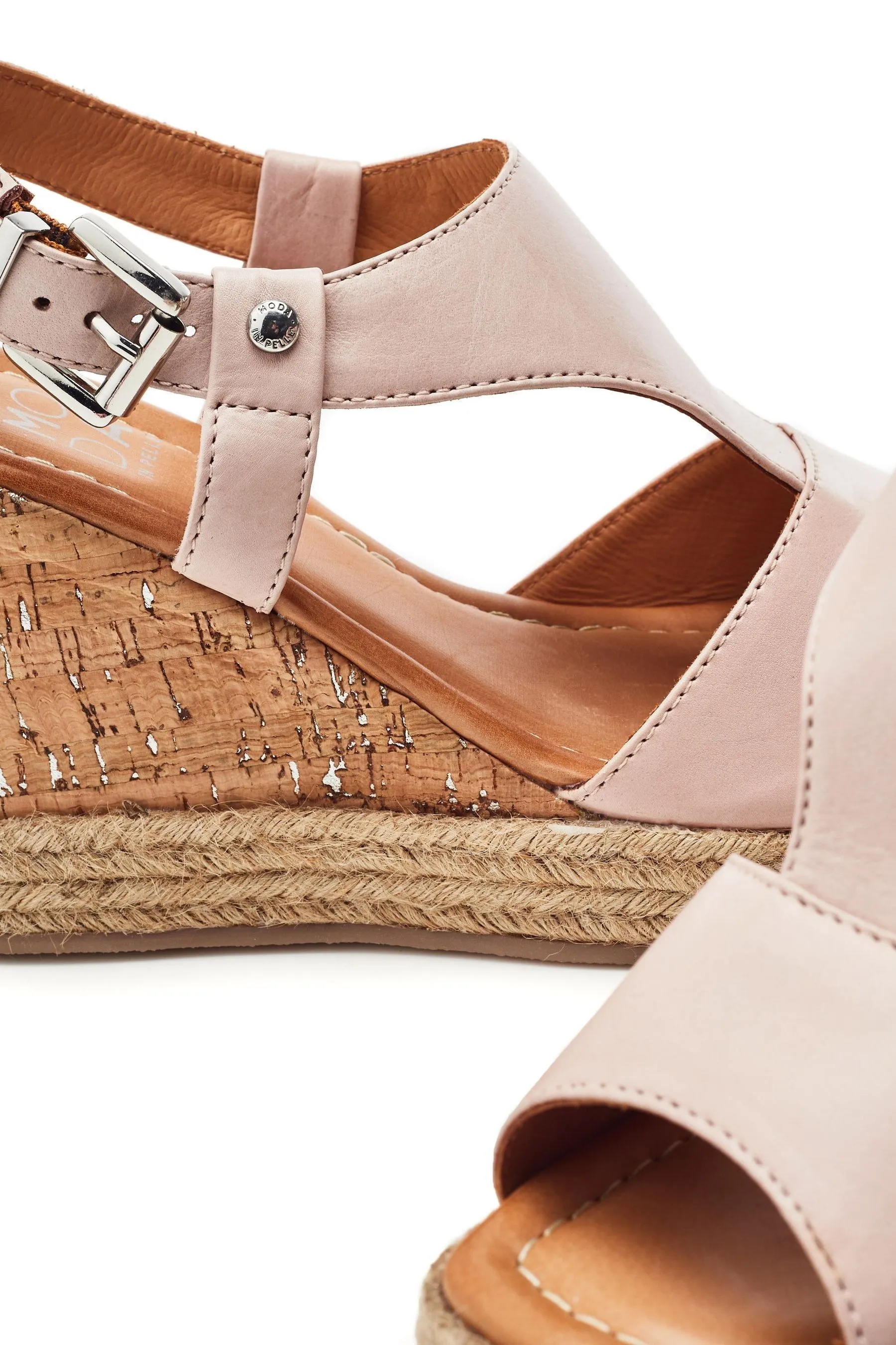 Moda in Pelle Naturale - Petrina - Sandali con zeppa e chiusura a T