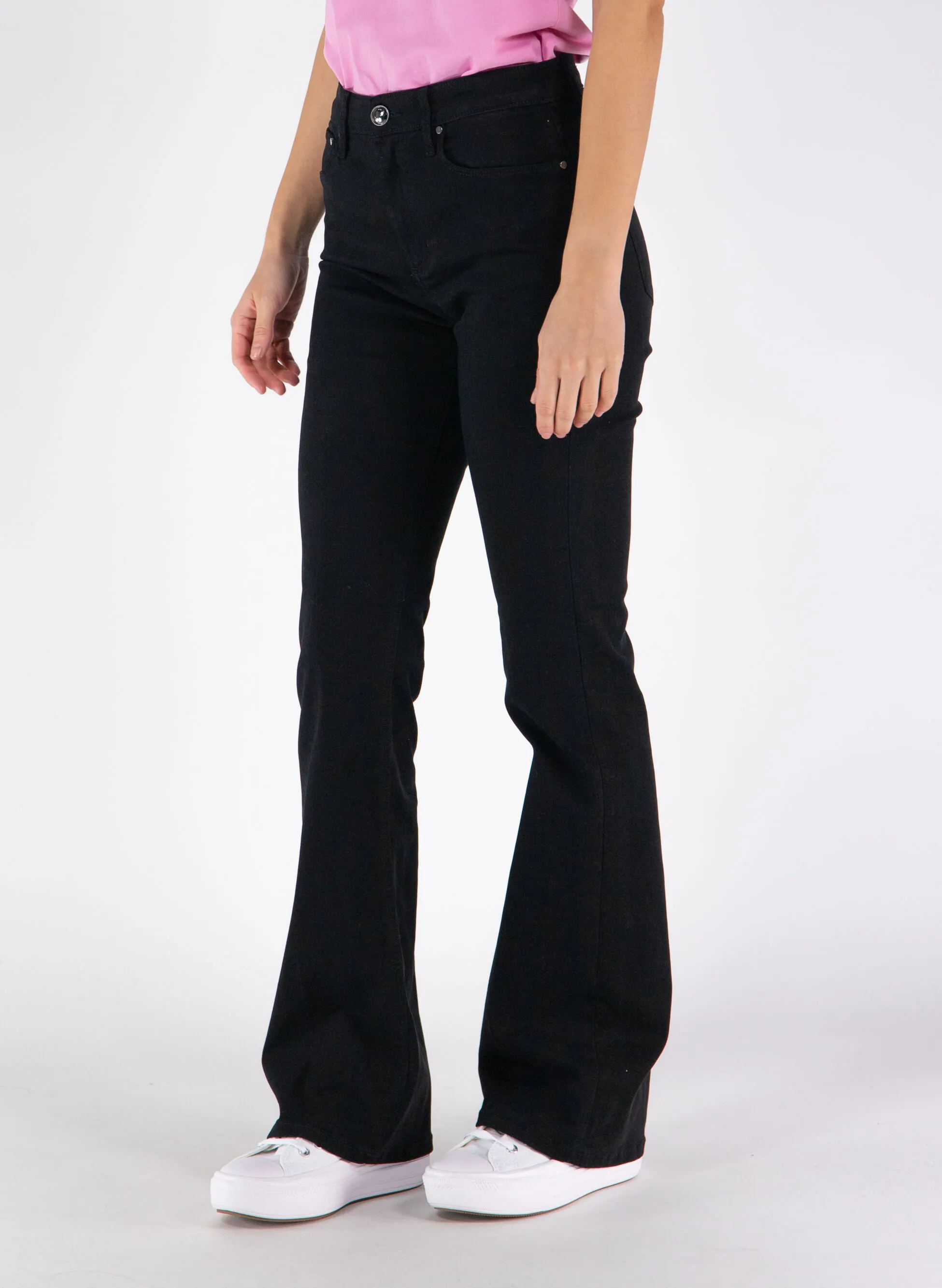 pantalone flare