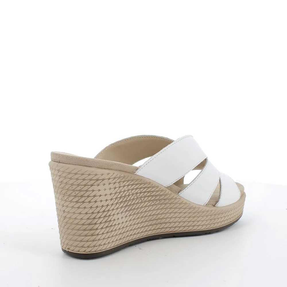 SANDALI AGATA PELLE BIANCA