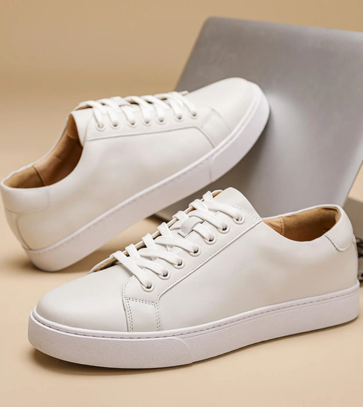 Scarpe eleganti in pelle Sneakers in pelle Scarpe casual in pelle 2023 Summer Mens Casual