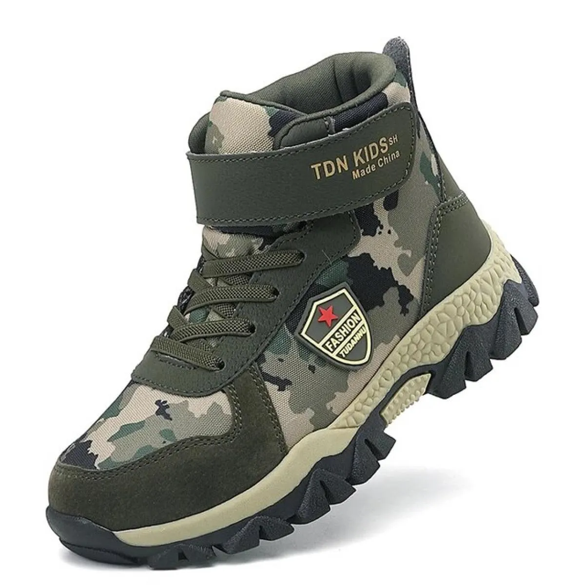 Scarpe sportive per ragazzi Sneakers invernali in cotone Camouflage Kid Scarpe casual Ourdoor Walking Arrampicata Resistente per