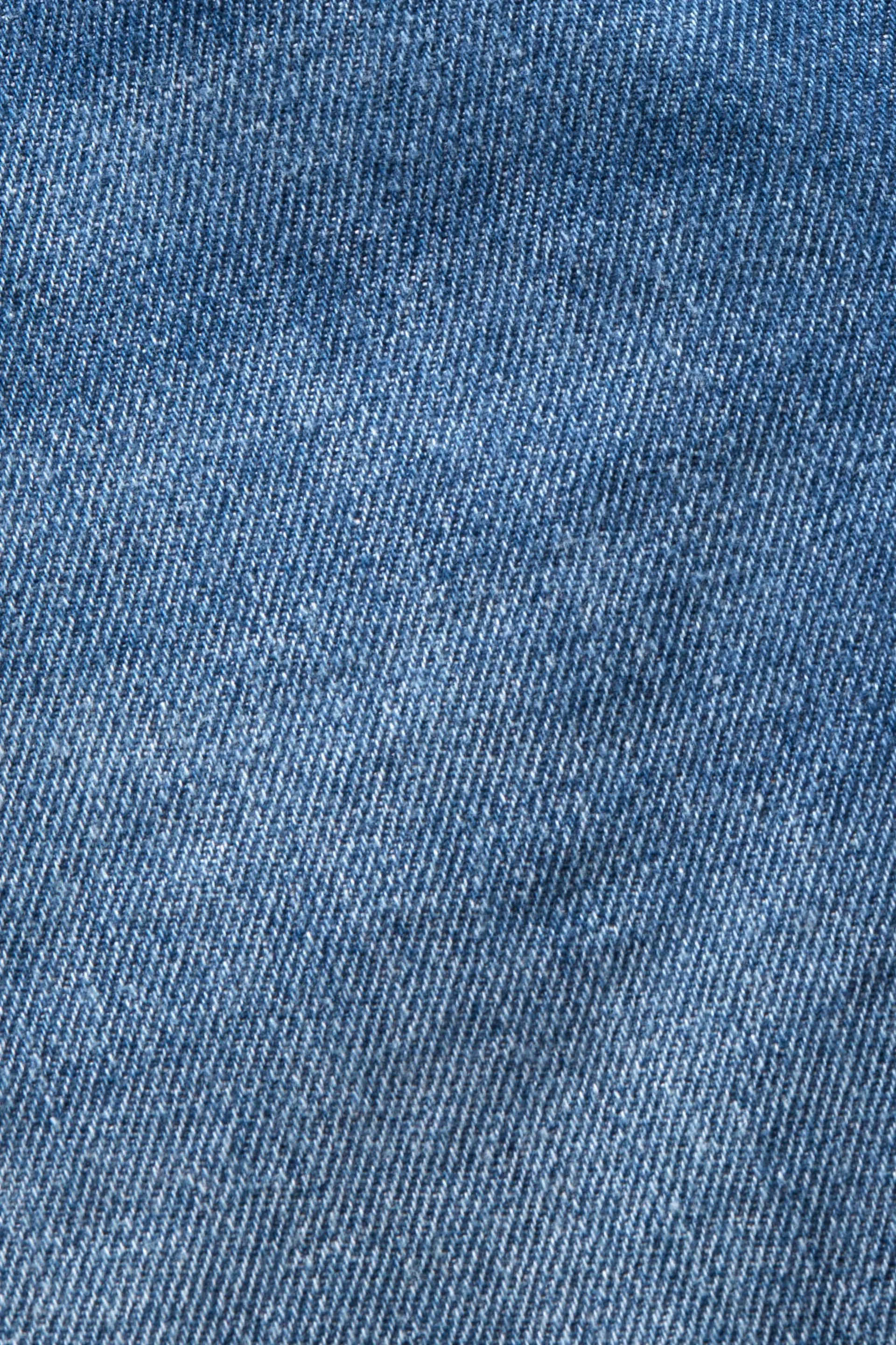 Shorts in denim a orlo vivo