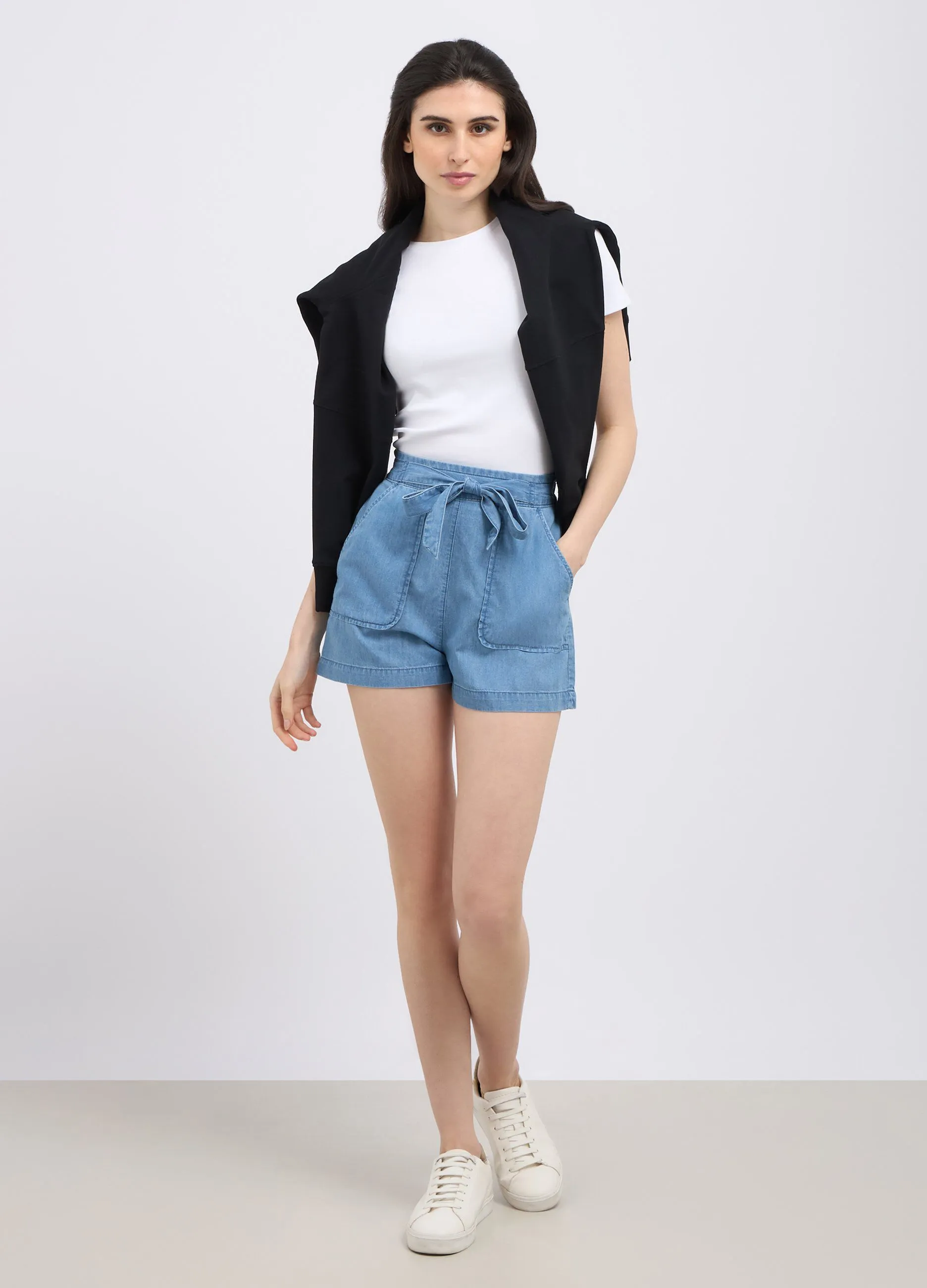 Shorts in denim di puro cotone donna