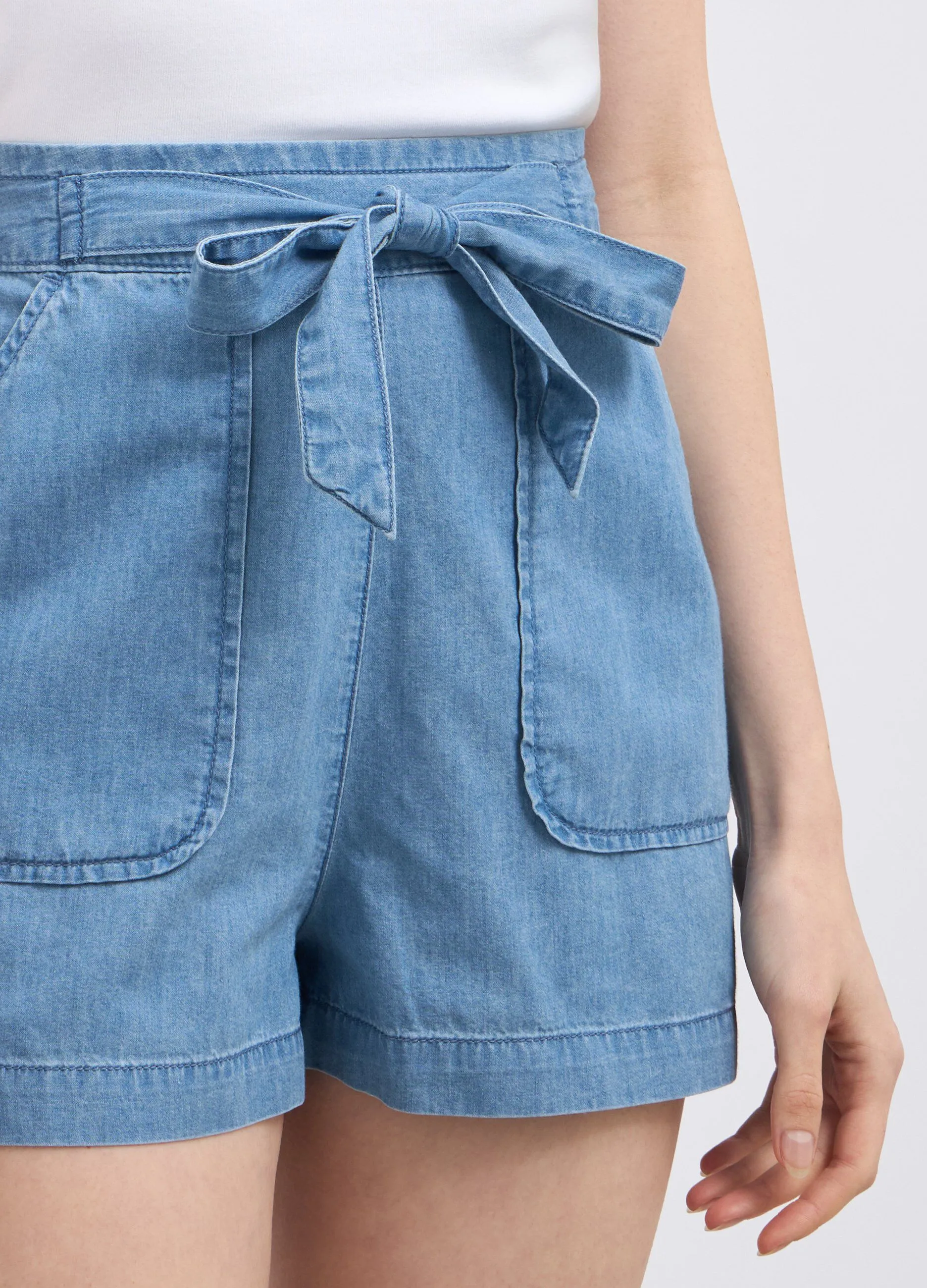 Shorts in denim di puro cotone donna