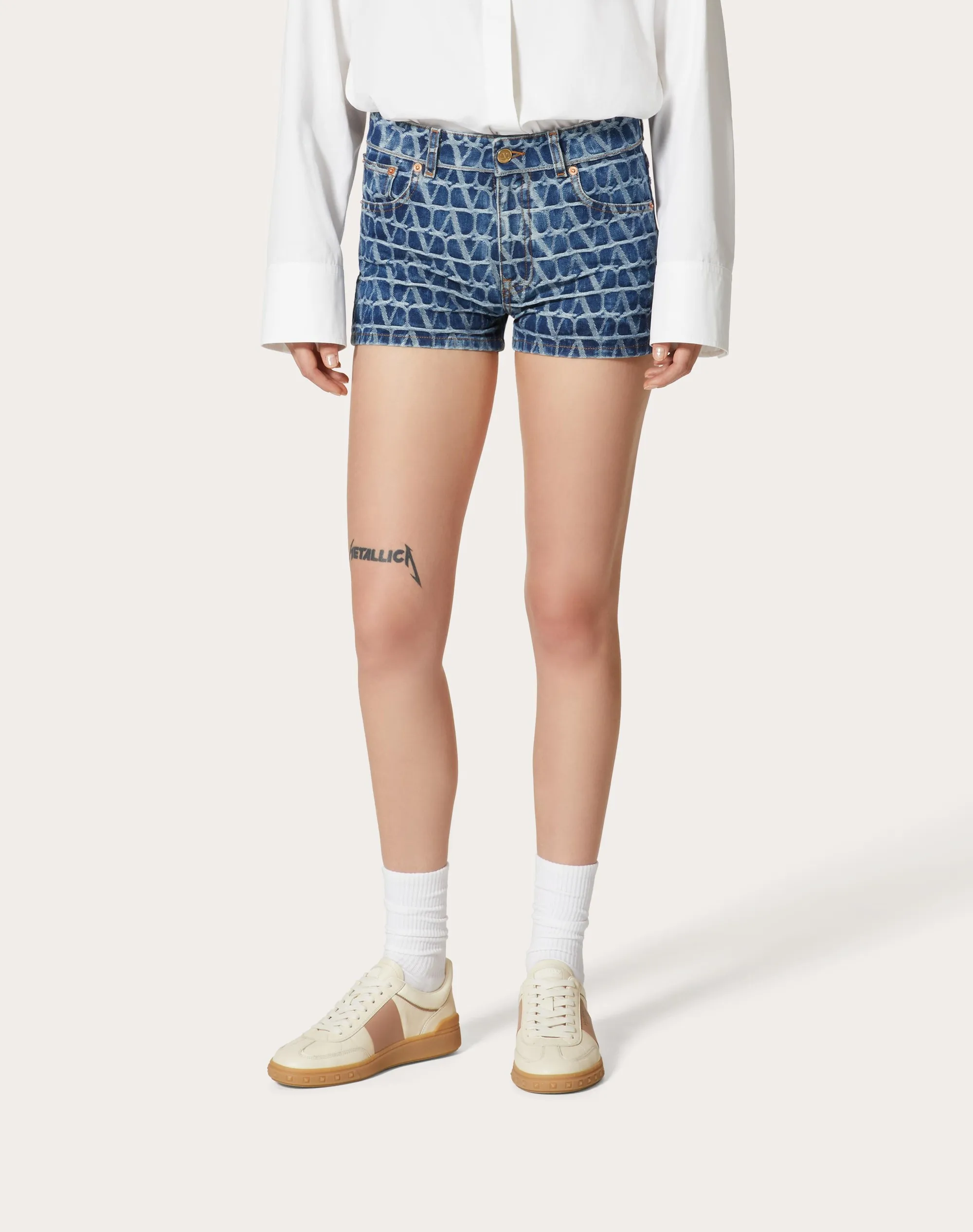 SHORTS IN DENIM TOILE ICONOGRAPHE
