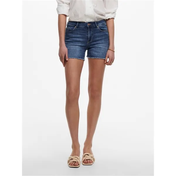 Shorts in denim