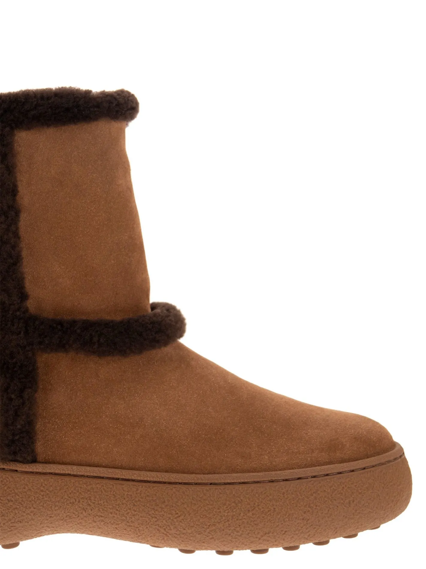 Stivaletto imbottito in camoscio