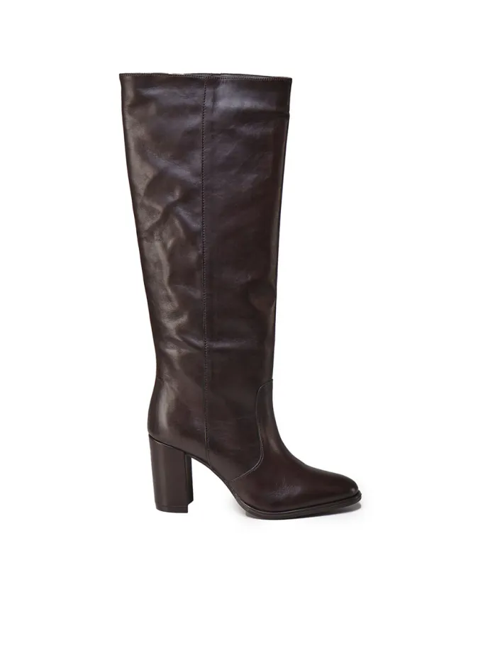 STIVALI IN PELLE TASSEL