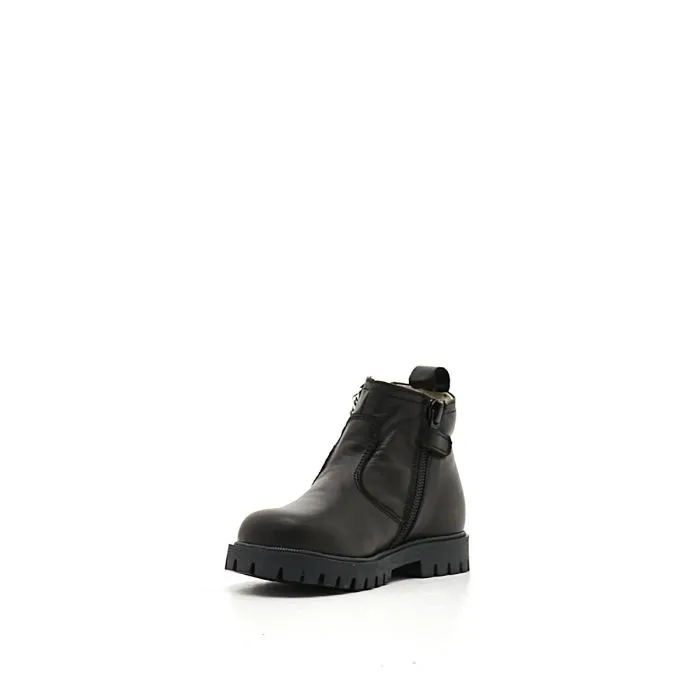 STRINGATE IN PELLE