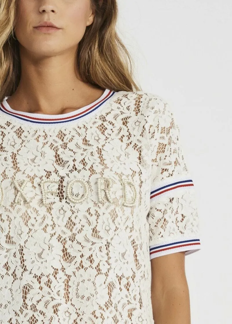 T-shirt in pizzo rebrodé