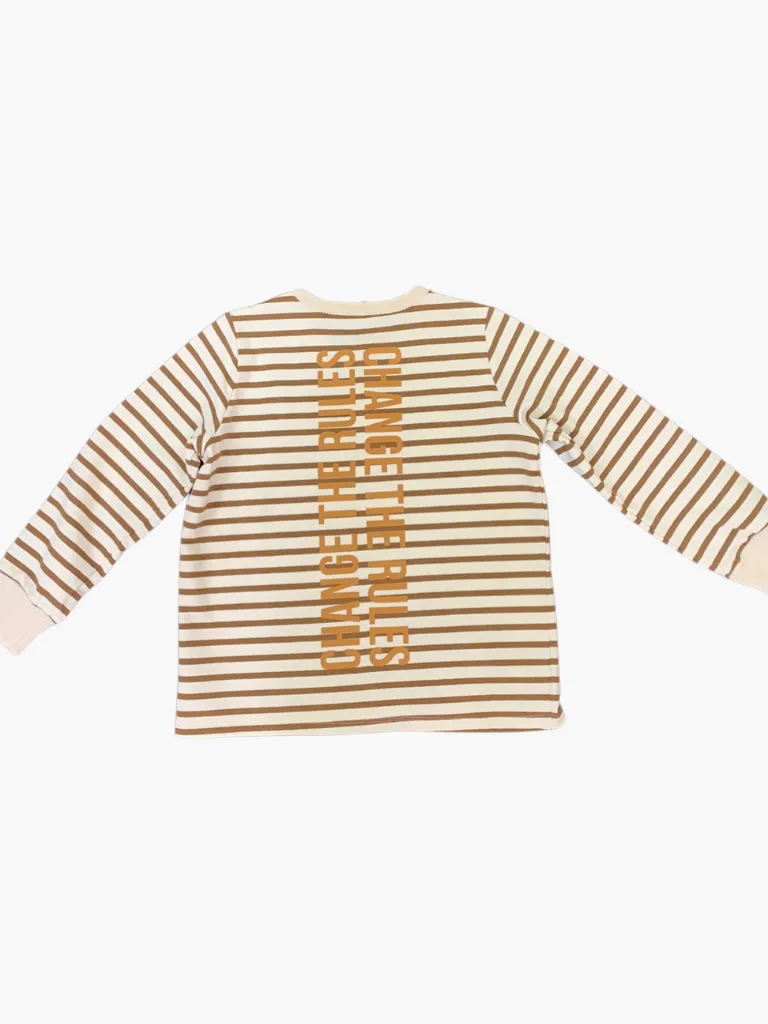 T-shirt righe con stampa – Zhoe & Tobiah