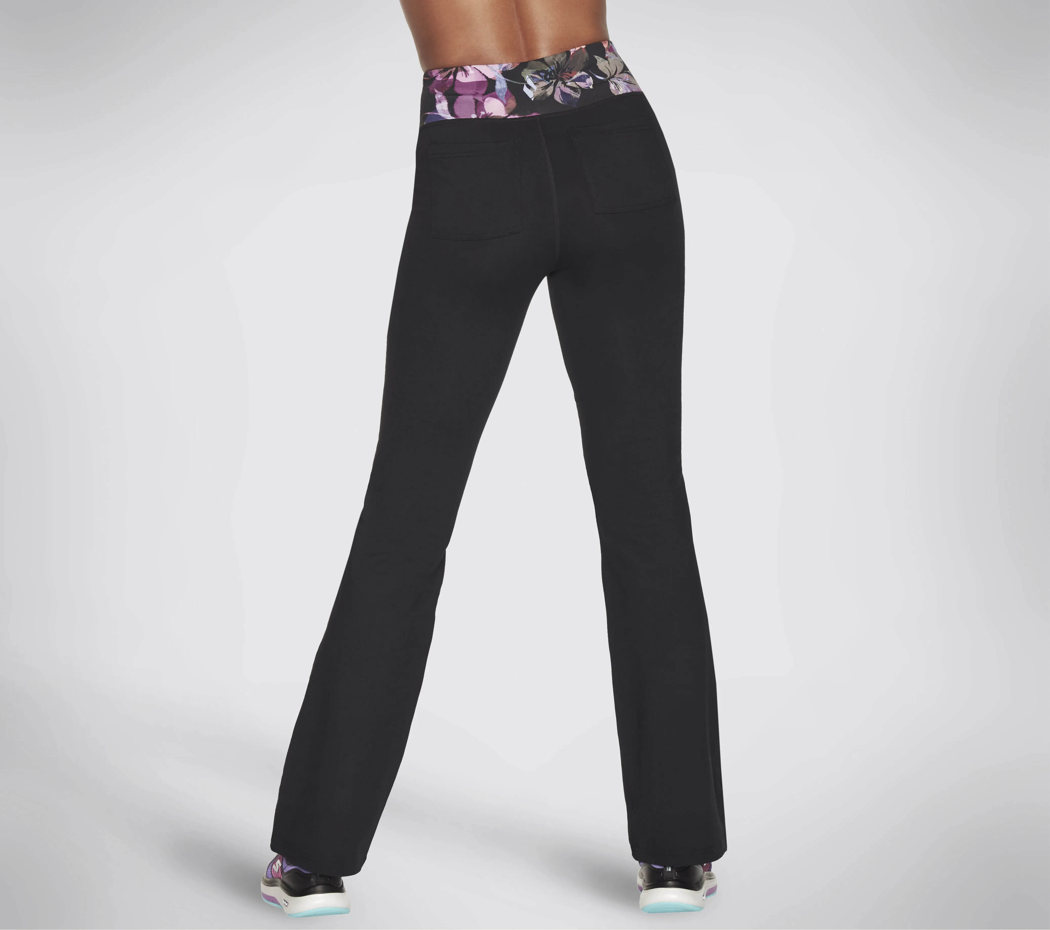 The GO FLEX Ultraviolet Flare Pant